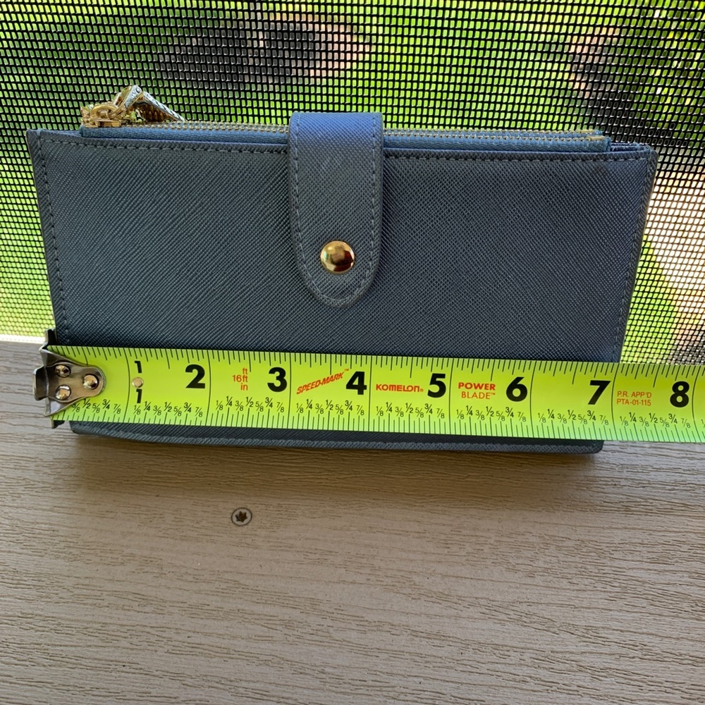 Beautiful TRAVELAMBO RFID Blocking Wallet